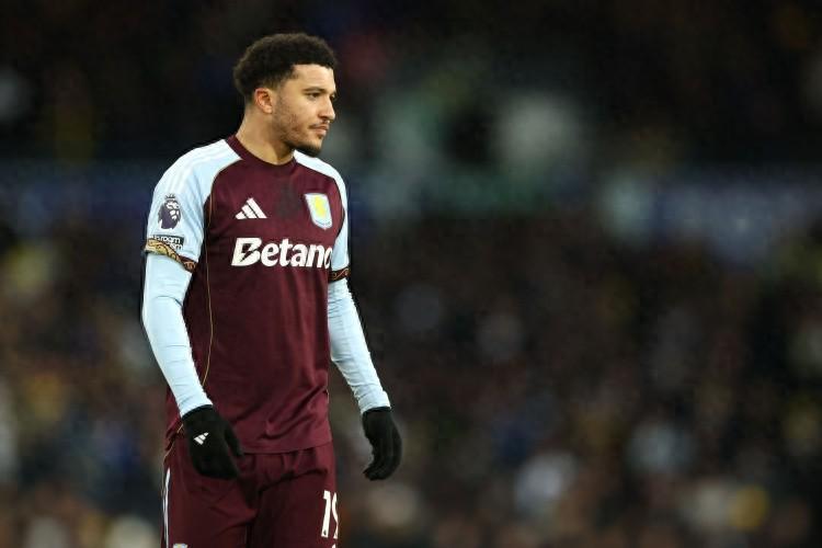 开云体育软件下载安装-一日英超动向:桑乔问题导致曼联巨亏无比,蓝军买9号又买错了